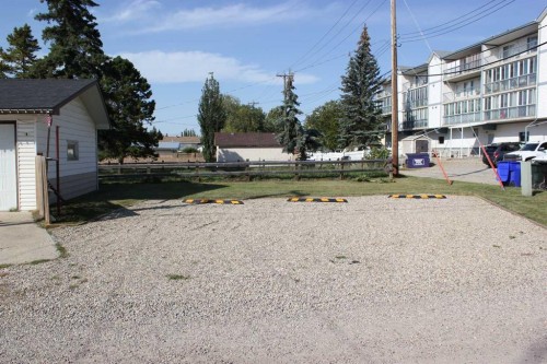 4517 55 Ave, Olds, AB 