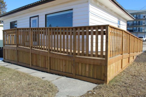 4517 55 Ave, Olds, AB 