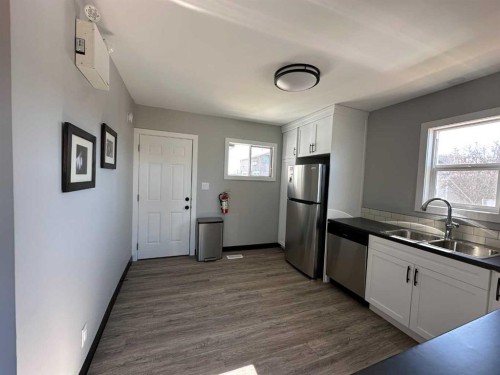 4517 55 Ave, Olds, AB 