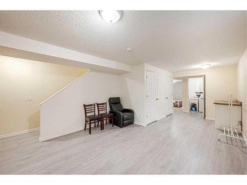 69 New Brighton Green Se, Calgary, AB - Indoor Photo Showing Other Room