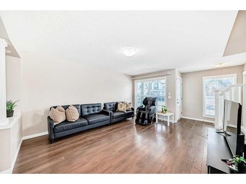 69 New Brighton Green Se, Calgary, AB - Indoor Photo Showing Living Room