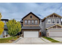 109 Evanspark Gardens NW Calgary, AB T3P 0G7