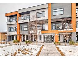 108-1632 20 Avenue NW Calgary, AB T2M 1G8