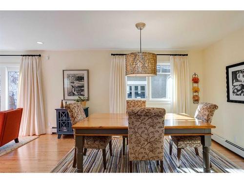 73 Holden Road Sw, Calgary, AB - Indoor Photo Showing Dining Room