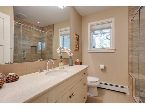 73 Holden Road Sw, Calgary, AB - Indoor Photo Showing Bathroom