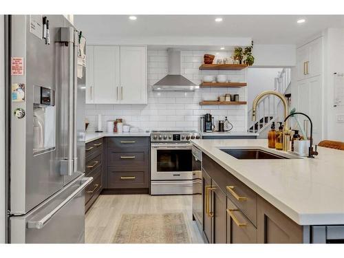 39 Macewan Glen Way Nw, Calgary, AB - Indoor Photo Showing Kitchen With Stainless Steel Kitchen With Upgraded Kitchen