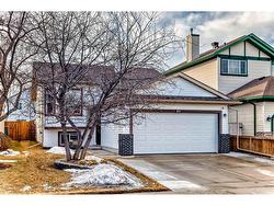 46 Harvest Park Circle NE Calgary, AB T3K 4M8