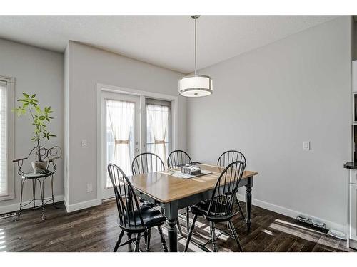 103 Bridle Estates Mews Sw, Calgary, AB - Indoor Photo Showing Dining Room