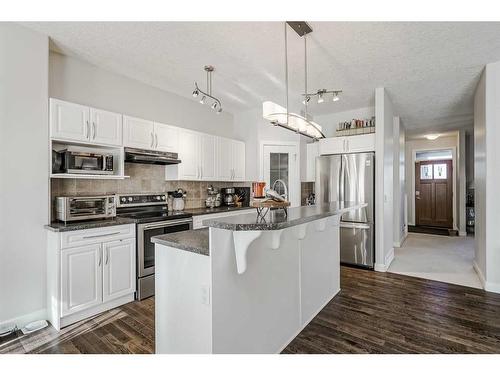 103 Bridle Estates Mews Sw, Calgary, AB - Indoor Photo Showing Kitchen With Stainless Steel Kitchen With Upgraded Kitchen