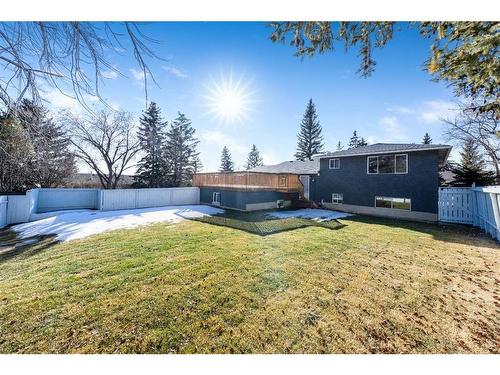 588 Silvergrove Drive Nw, Calgary, AB - Outdoor With Backyard