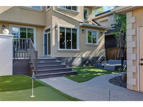 2609 7 Avenue Nw, Calgary, AB - Outdoor With Facade