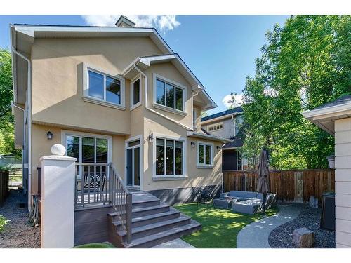 2609 7 Avenue Nw, Calgary, AB - Outdoor