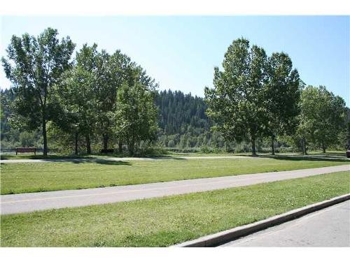 2609 7 Avenue Nw, Calgary, AB - Outdoor With View