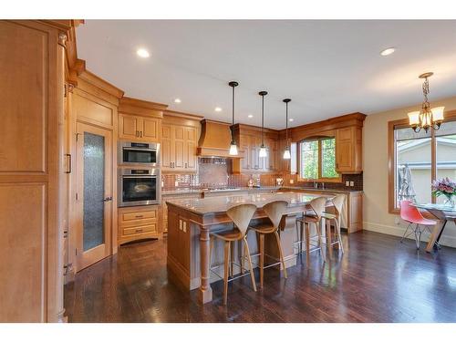 2609 7 Avenue Nw, Calgary, AB - Indoor Photo Showing Kitchen With Upgraded Kitchen