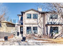 42 28 Avenue SW Calgary, AB T2S 2Y1