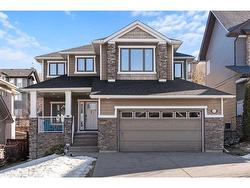 154 Crestridge Way SW Calgary, AB T3B 5Z4