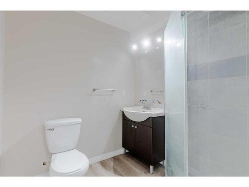 214 Cranford Park Se, Calgary, AB - Indoor Photo Showing Bathroom