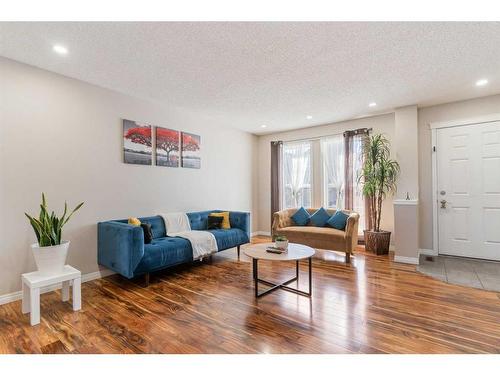 214 Cranford Park Se, Calgary, AB - Indoor Photo Showing Living Room