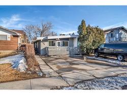 2014 39 Street SE Calgary, AB T2B 1A5