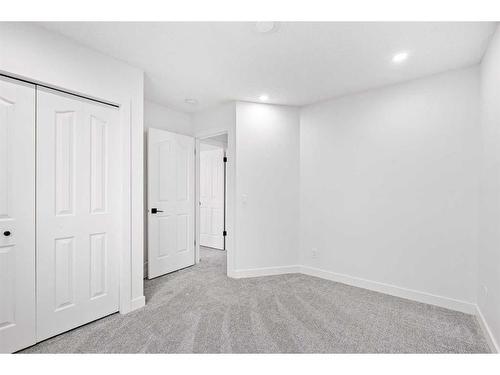 16 Erin Circle Se, Calgary, AB - Indoor Photo Showing Other Room