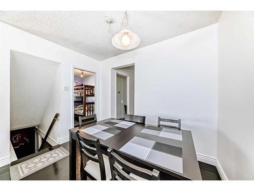 2310 14A Street Sw, Calgary, AB - Indoor Photo Showing Dining Room