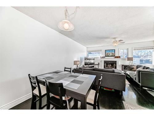 2310 14A Street Sw, Calgary, AB - Indoor Photo Showing Dining Room