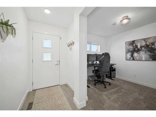 400 Walden Parade Se, Calgary, AB - Indoor Photo Showing Other Room