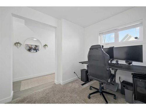 400 Walden Parade Se, Calgary, AB - Indoor Photo Showing Office