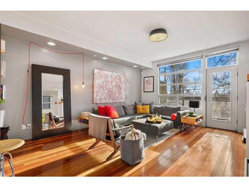 2203 32 Avenue Sw, Calgary, AB - Indoor Photo Showing Living Room With Fireplace