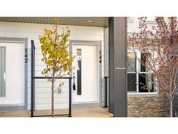 144-2117 81 Street SW Calgary, AB T3H 6H5