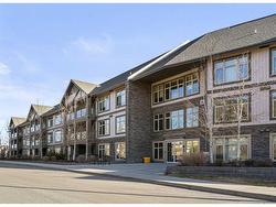 322-45 Aspenmont Heights SW Calgary, AB T3H 0E6