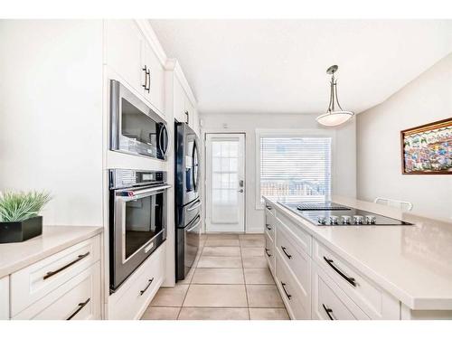 92 Citadel Drive Nw, Calgary, AB - Indoor Photo Showing Kitchen With Upgraded Kitchen