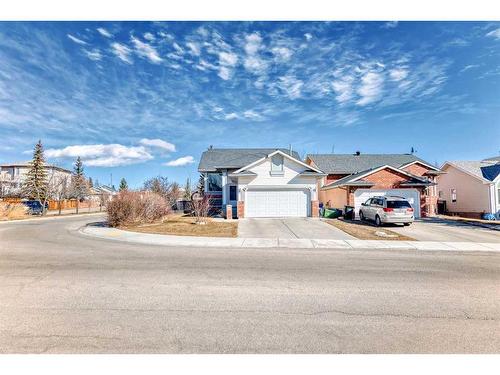 92 Citadel Drive Nw, Calgary, AB - Outdoor