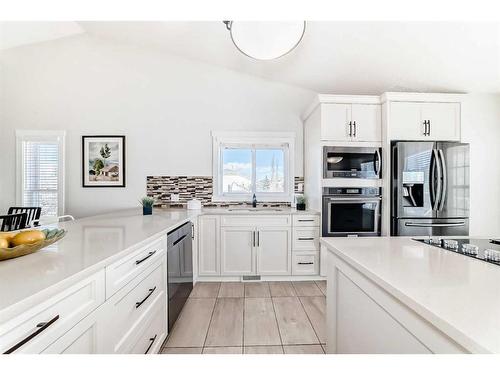 92 Citadel Drive Nw, Calgary, AB - Indoor Photo Showing Kitchen With Stainless Steel Kitchen