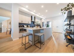 599 Rowmont Boulevard NW Calgary, AB T3L 0L5