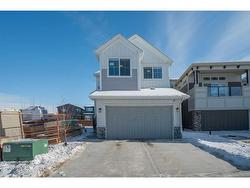 8 Rowley Common NW Calgary, AB T3L 0G4