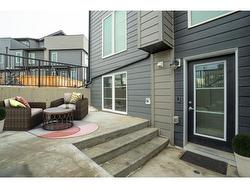 301-260 Rowley Way NW Calgary, AB T3L 0H5