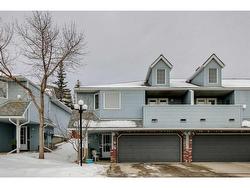 74 Valley Ridge Heights NW Calgary, AB T3B 5T3