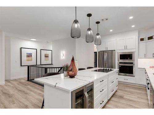 646 Diamond Court Se, Calgary, AB - Indoor Photo Showing Kitchen With Upgraded Kitchen