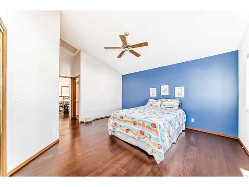 98 West Springs Way Sw, Calgary, AB - Indoor Photo Showing Bedroom