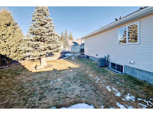 98 West Springs Way Sw, Calgary, AB - Outdoor