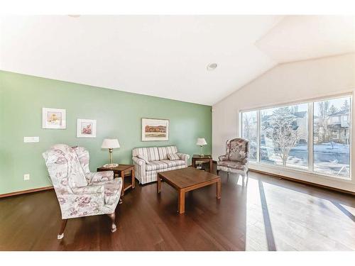 98 West Springs Way Sw, Calgary, AB - Indoor Photo Showing Living Room