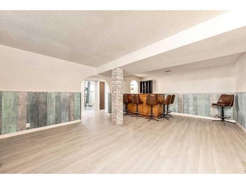 619 Templeside Road Ne, Calgary, AB - Indoor