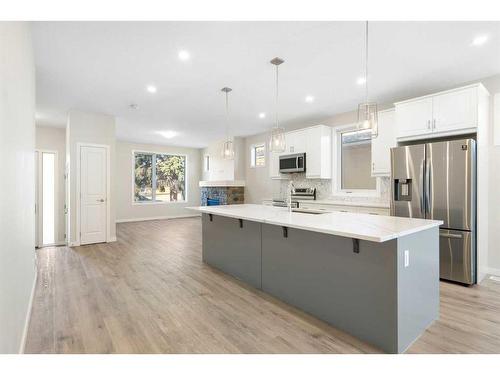 1224 18A Street Ne, Calgary, AB - Indoor Photo Showing Kitchen With Stainless Steel Kitchen With Upgraded Kitchen