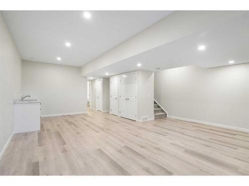 1224 18A Street Ne, Calgary, AB - Indoor