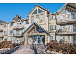 105-7 Harvest Gold Manor NE Calgary, AB T3K 4Y3