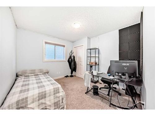 153 Chapalina Heights Se, Calgary, AB - Indoor