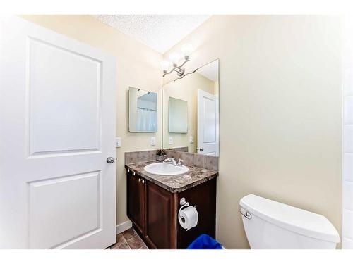 153 Chapalina Heights Se, Calgary, AB - Indoor Photo Showing Bathroom