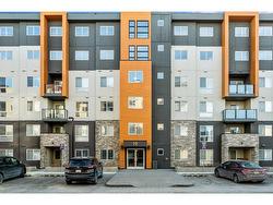 211-10 Kincora Glen Park NW Calgary, AB T3R 1K1