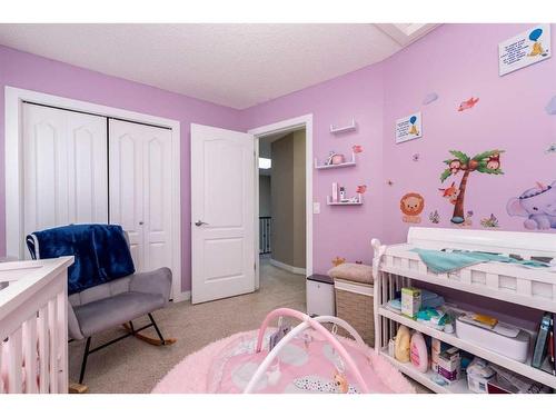 53 Auburn Bay Green Se, Calgary, AB - Indoor Photo Showing Bedroom